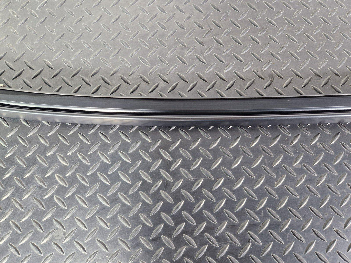 12-18 BMW 3 SERIES F30 F31 LCI BLACK ROOF RAIL RIGHT SIDE 7277630
