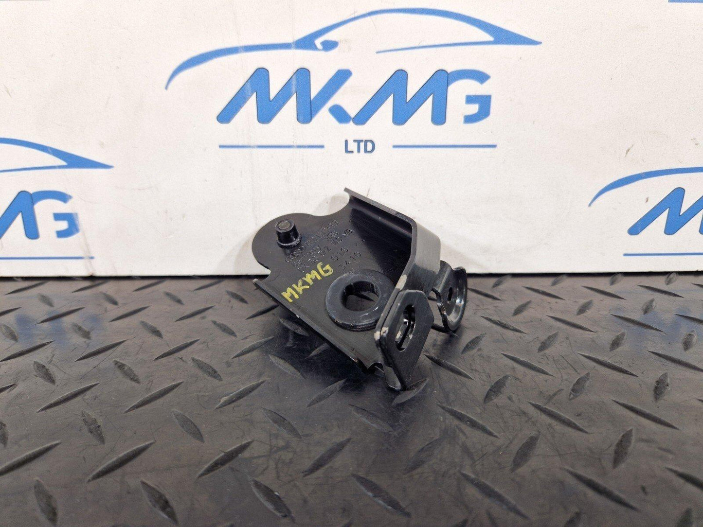 10-17 AUDI A8 4H COOLANT RESERVOIR TANK BOTTLE BRACKET HOLDER MOUNT 4H0121263B
