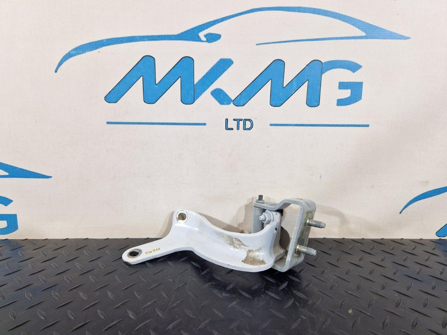 10-15 AUDI Q7 4L OEM REAR LEFT N/S TAILGATE BOOTLID HINGE IN WHITE 4L0827299C