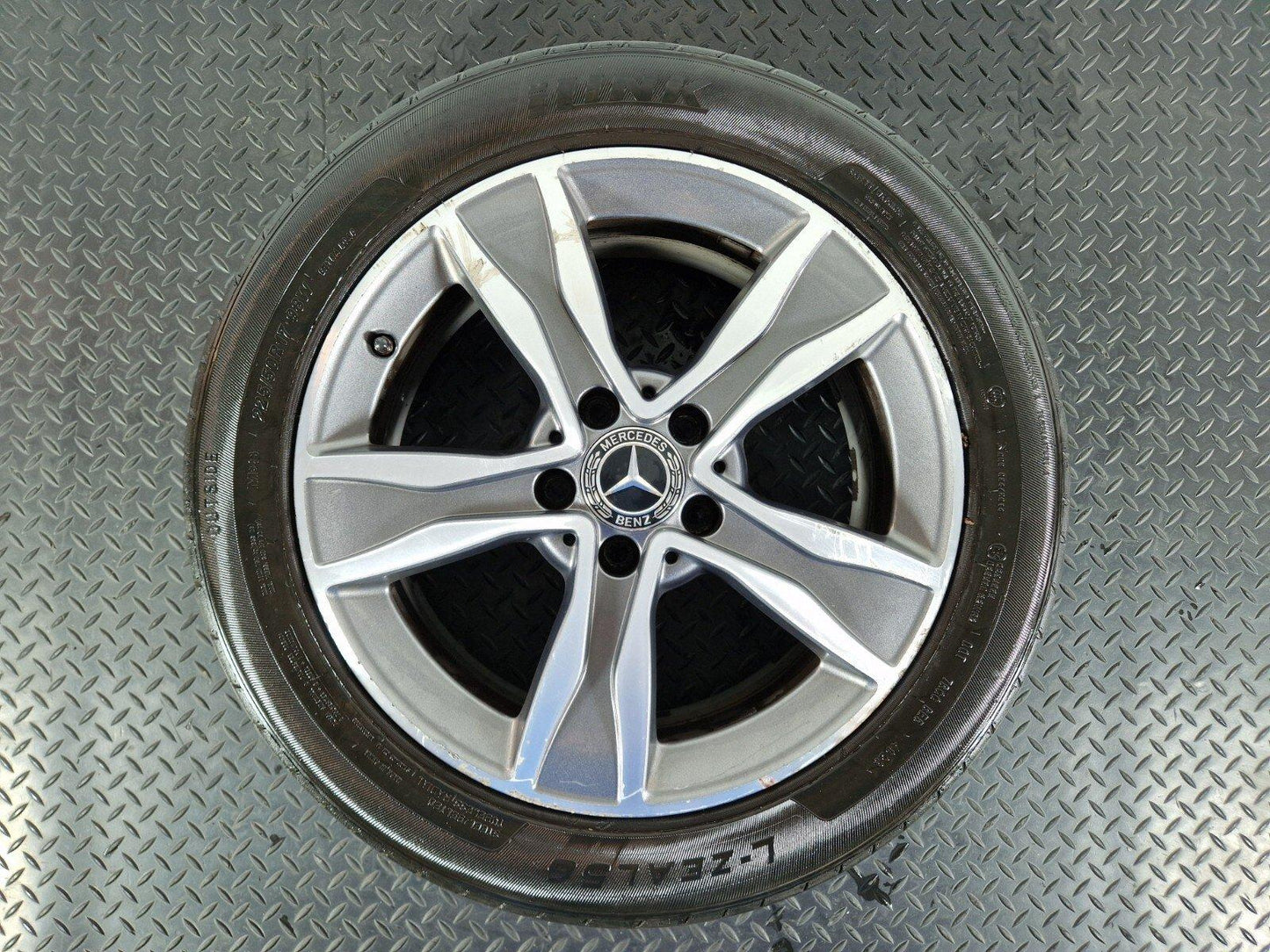 14-21 MERCEDES BENZ C CLASS W205 17INC ALLOY WHEEL  A2054010800 7Jx17H2