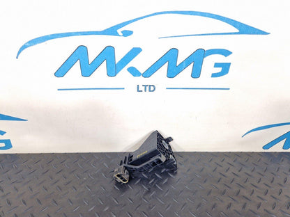14-21 MERCEDES BENZ C220 W205 FRONT LEFT SLAM PANEL BRACKET A2055014320