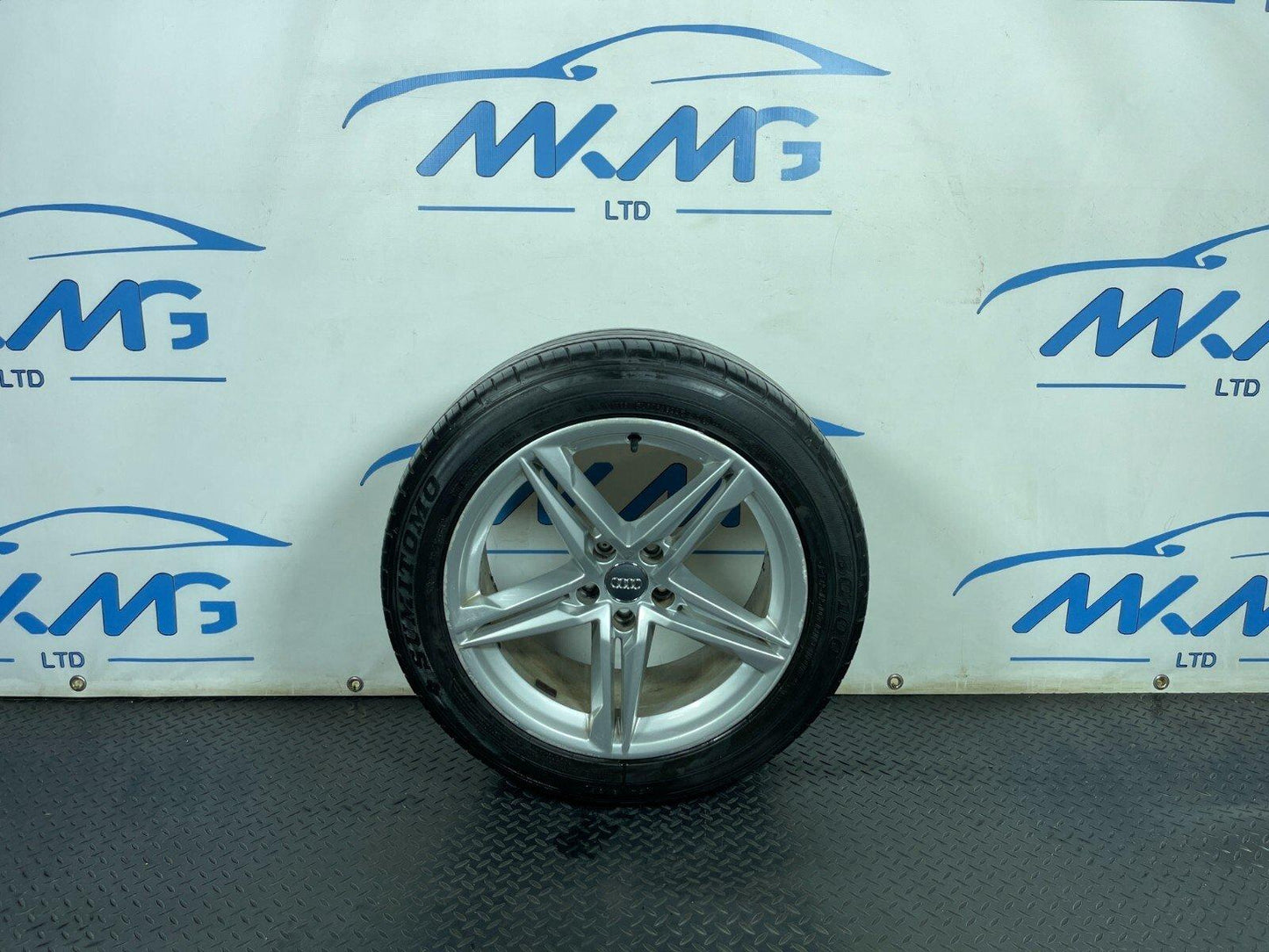 AUDI A5 S-LINE 18" OEM ALLOY WHEEL 8W0601025DE 8.5JX18 ET29 WITH TYRE 235/50/18