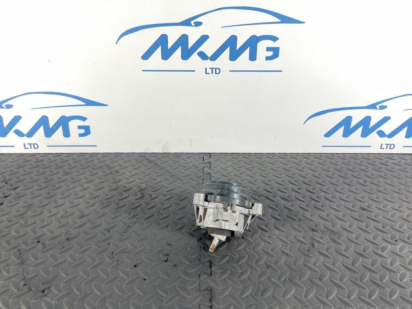 BMW X 1 2 SERIES F45 F46 F48 B47 DIESEL FRONT RIGHT ENGINE MOUNT 6859412