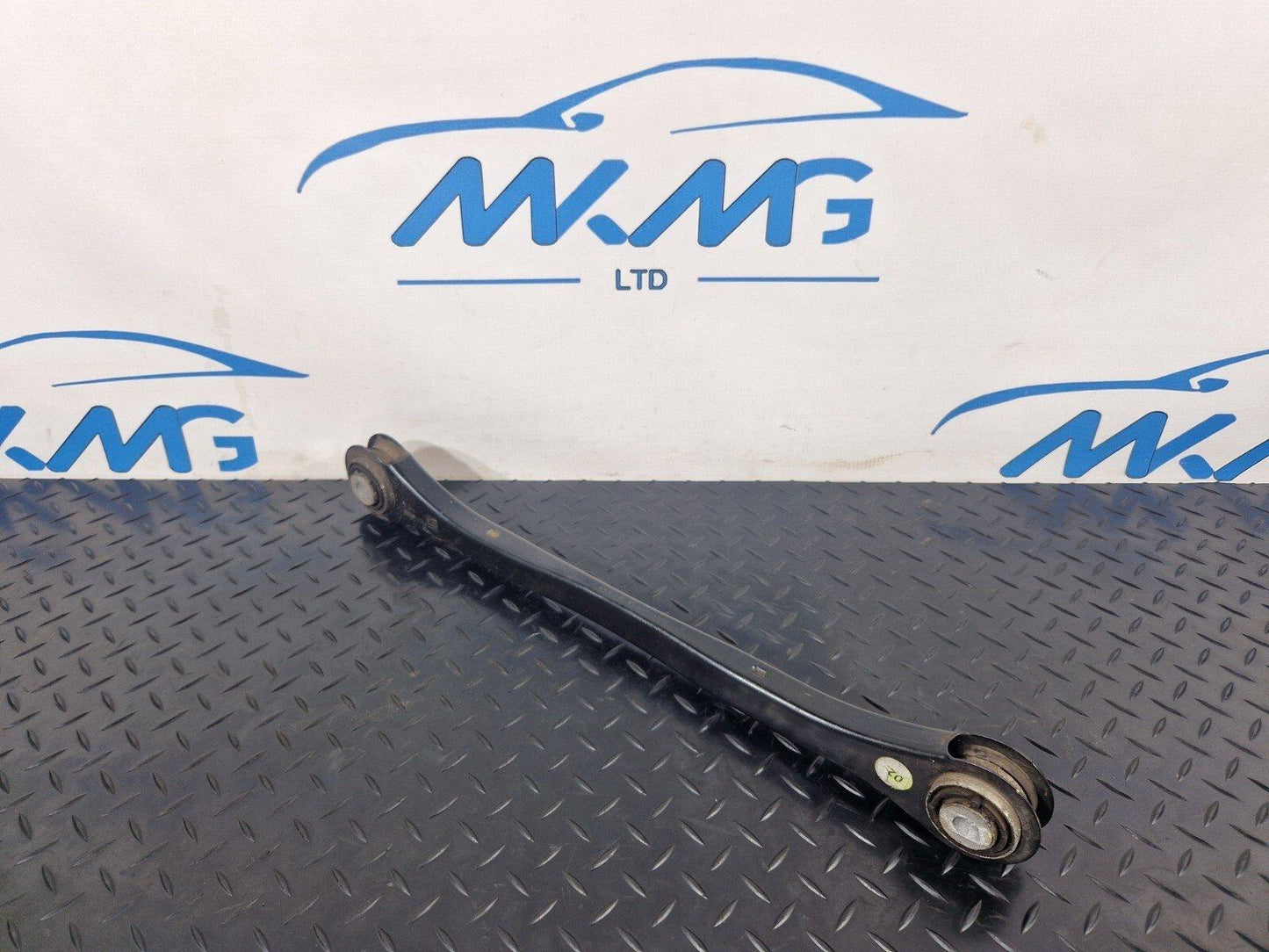 16-19 AUDI A4 B9 AVANT GENUINE REAR LEFT OR RIGHT SIDE CONTROL ARM 8W0501531D