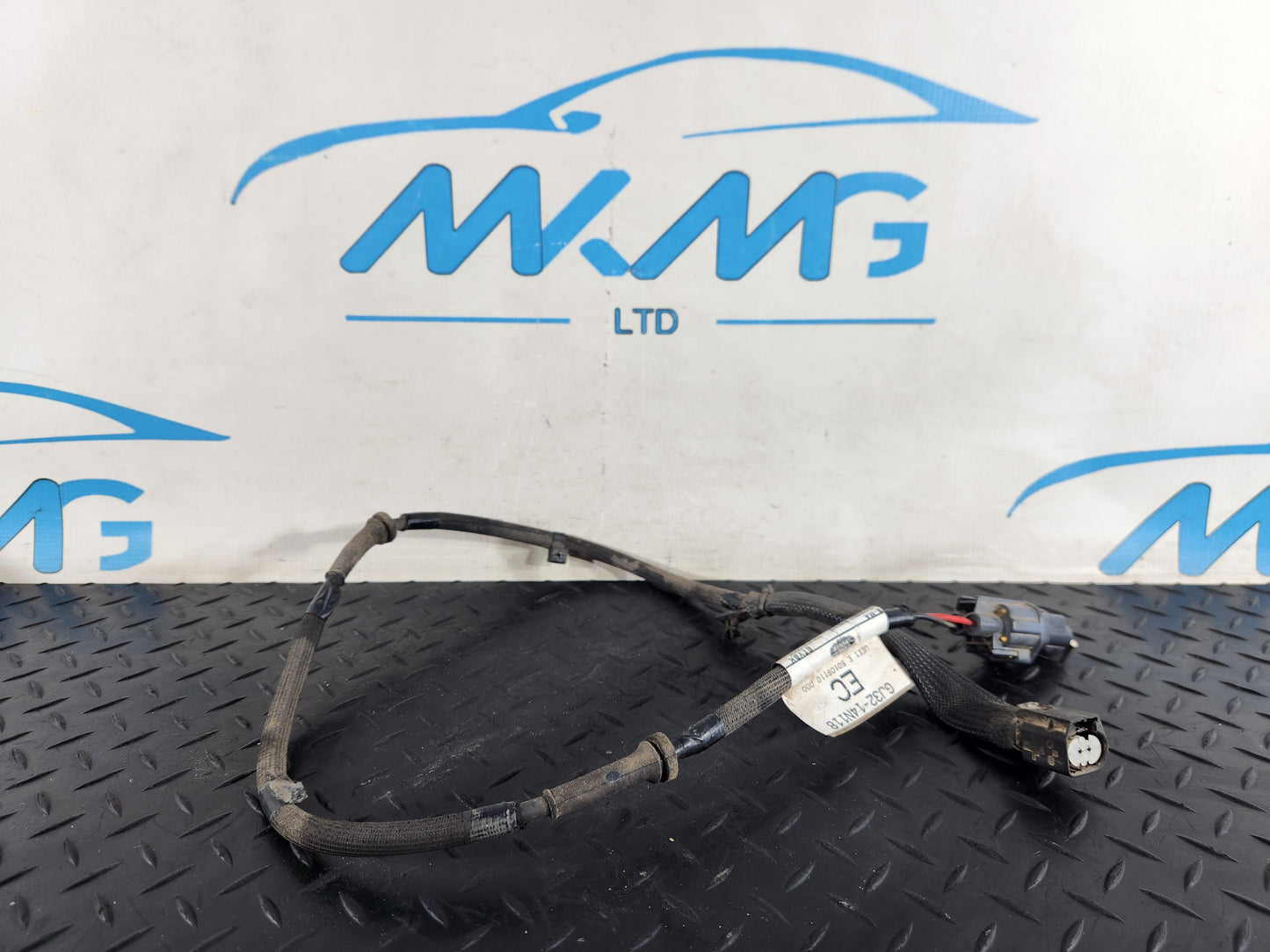 12-18 Land Rover Range Rover Evoque L538 Rear Brake Caliper Loom GJ3214N118