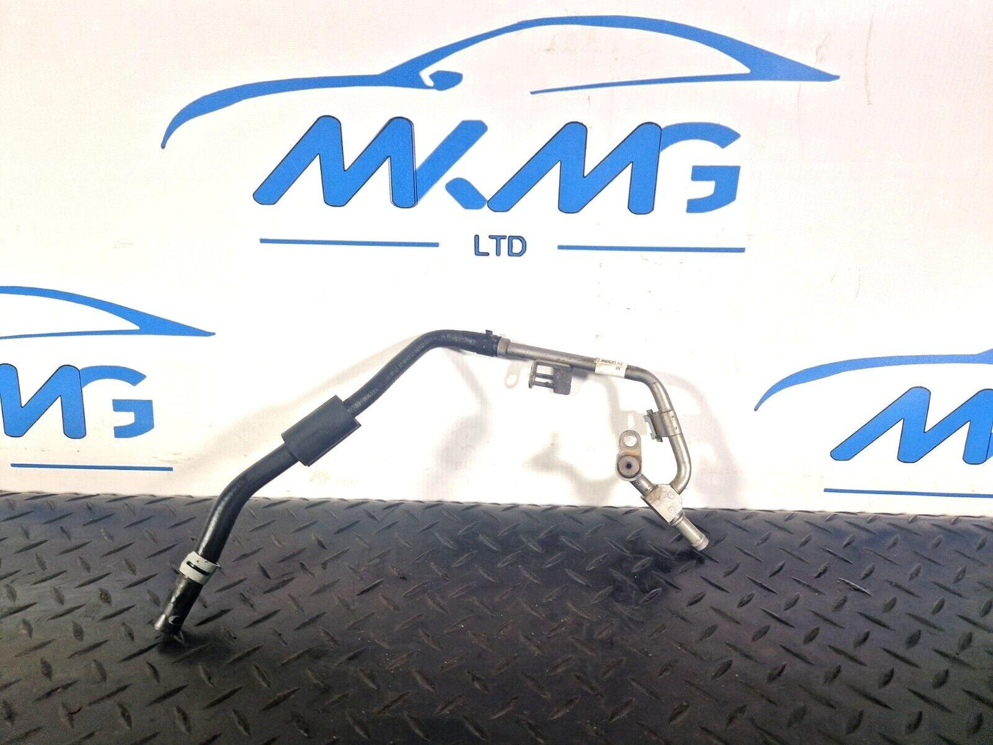 19-ON MERCEDES BENZ A CLASS EQ W177 FUEL RETURN FLOW PIPE  A2822005200