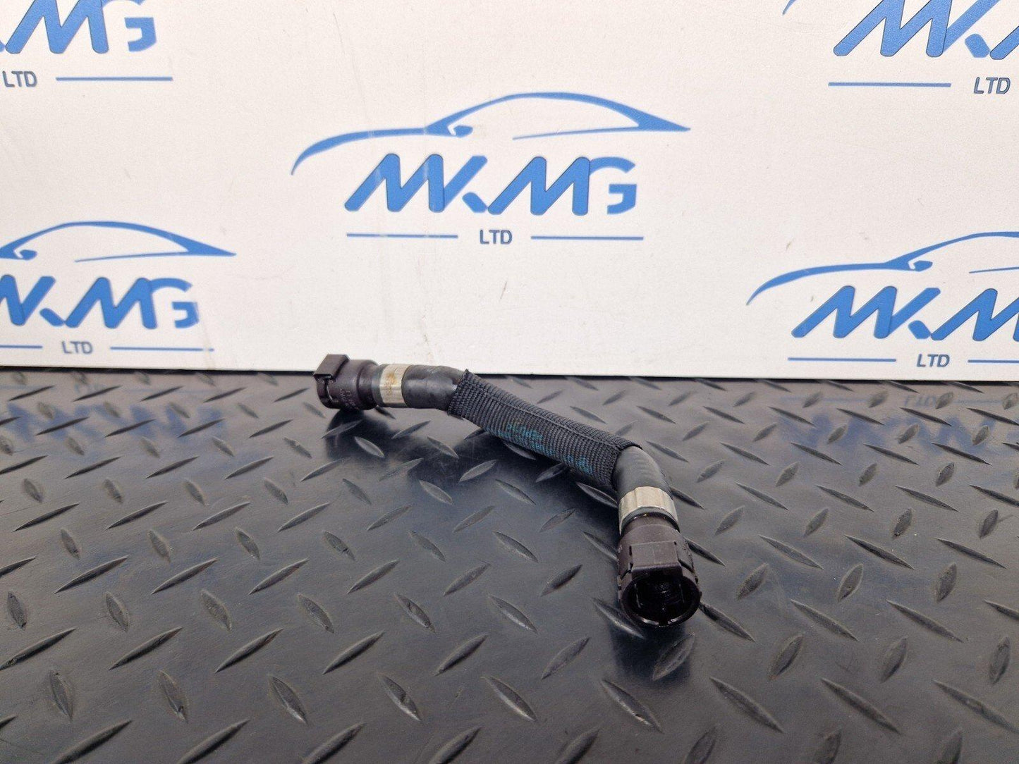 11-18 BMW 6 SERIES F06 GENUINE COOLANT HOSE PIPE LINE 8517081