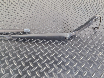 18-ON MERCEDES BENZ SPRINTER W907 W910 WIPER ARM RIGHT O/S A9108203400