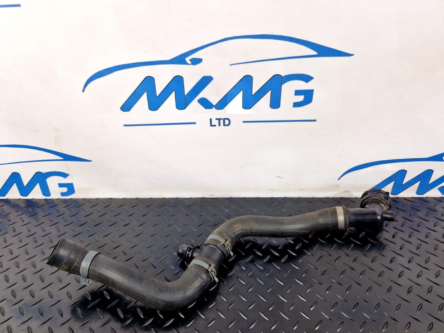 16-19 AUDI A4 B9 S-LINE QUATTRO WATER COOLANT PIPE 8W0121140 8W0122293H