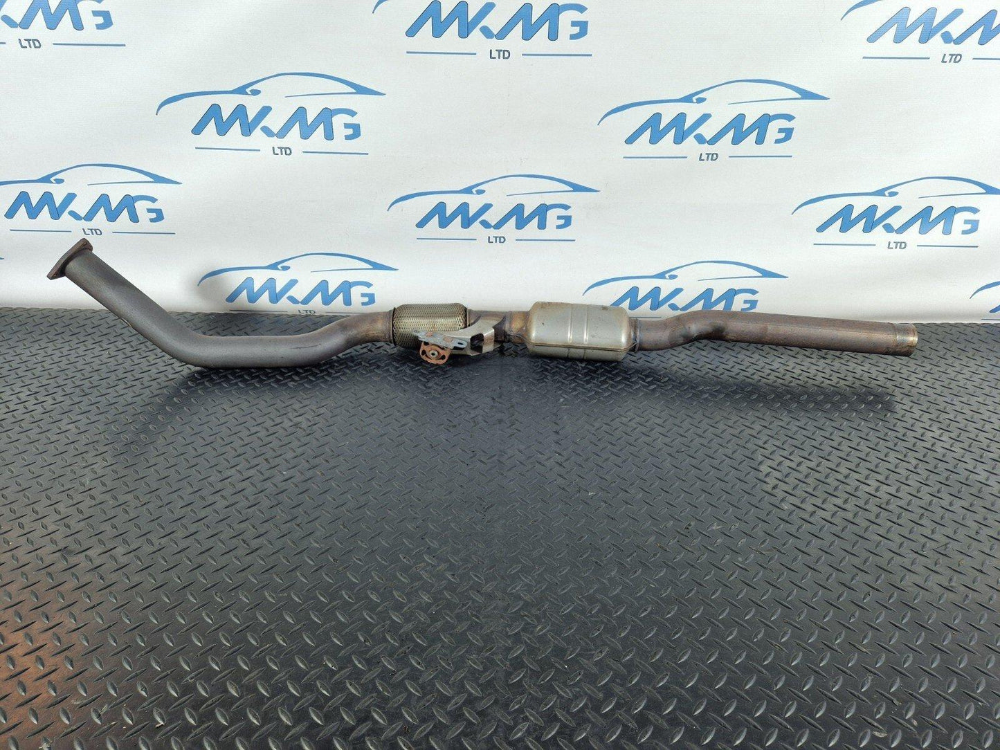 10-17 AUDI A8 4H EXHAUST FLEX PIPE & SILENCER FITS LEFT & RIGHT 8K0253211C