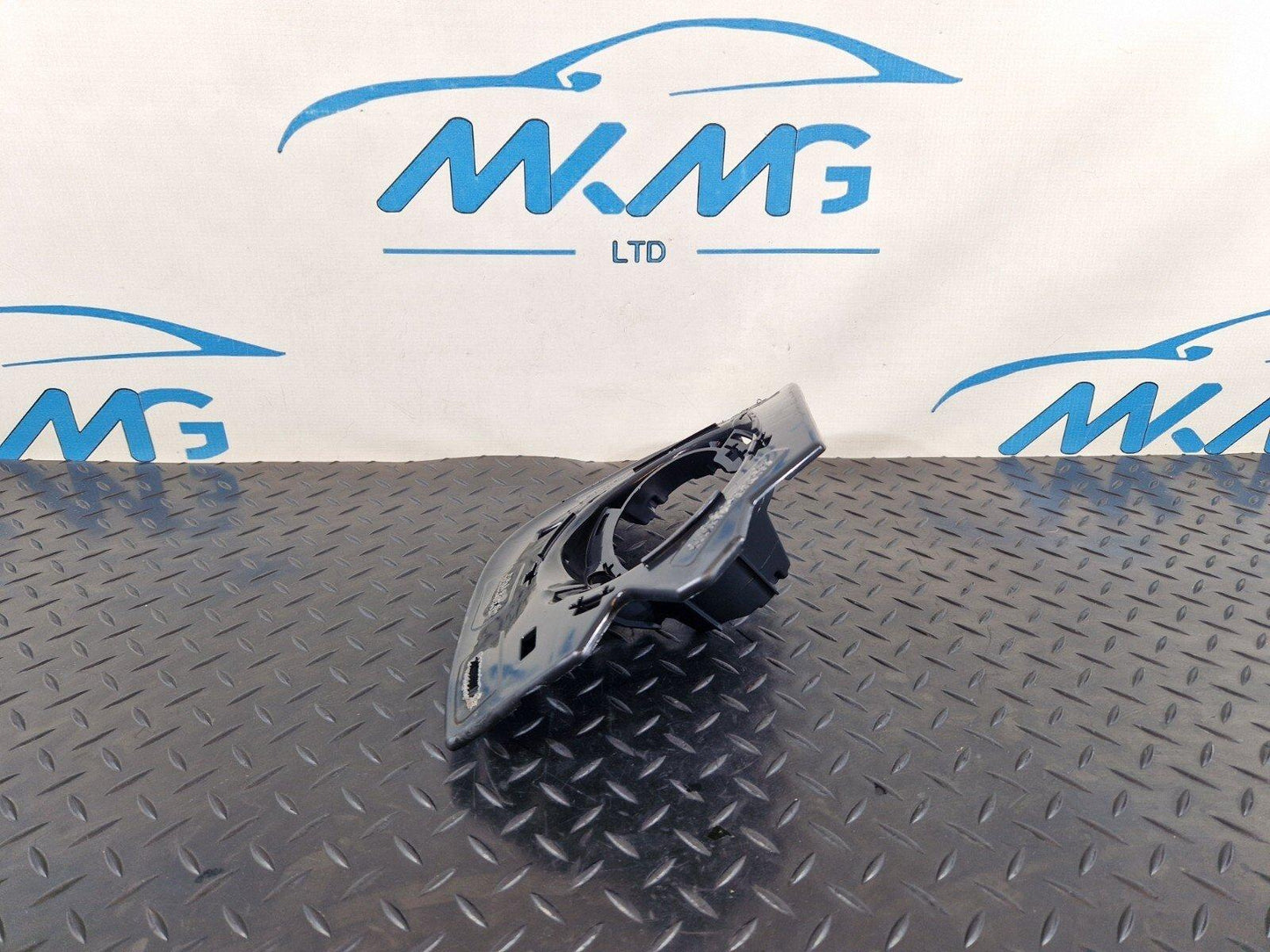14-20 MERCEDES BENZ GLA X156 GENUINE OEM FRONT LEFT BUMPER BRACKET A1568855300