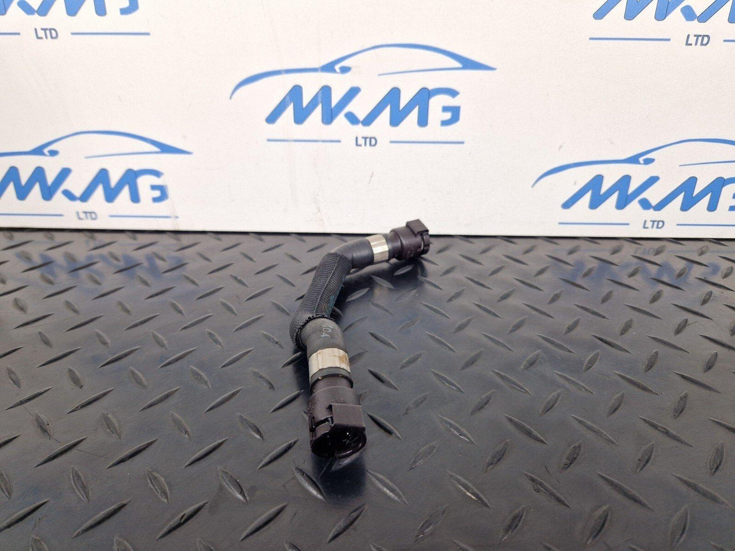 11-18 BMW 6 SERIES F06 GENUINE COOLANT HOSE PIPE LINE 8517081