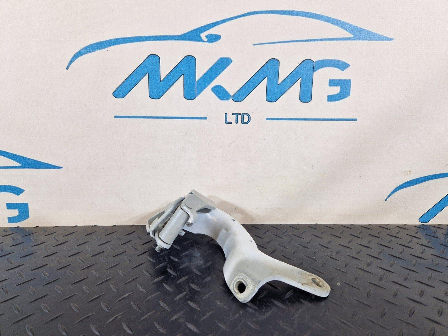 10-15 AUDI Q7 4L OEM REAR RIGHT O/S TAILGATE BOOTLID HINGE IN WHITE 4L0827300C