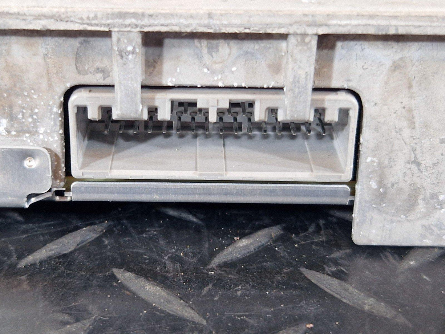 19-ON RANGE ROVER EVOQUE L551 GENUINE AMPLIFIER AMP AUDIO SOUND N8A2-19C164-AB