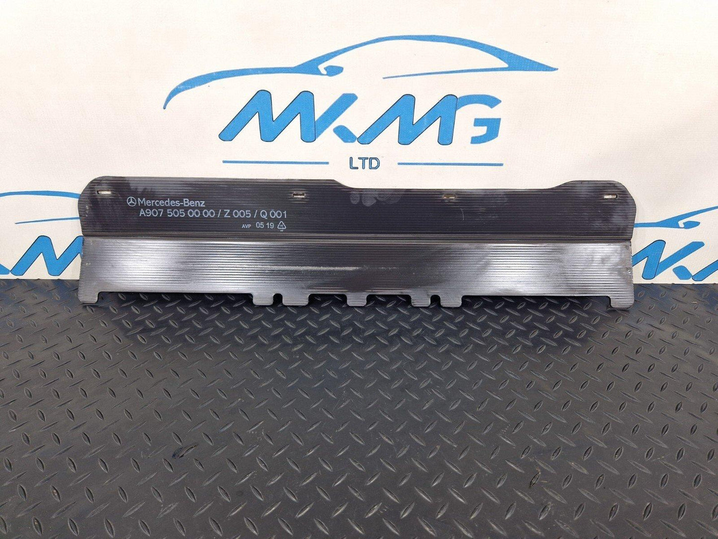 2018-ON MERCEDES BENZ SPRINTER W907 RADIATOR TOP COVER SLAM PANEL A9075050000