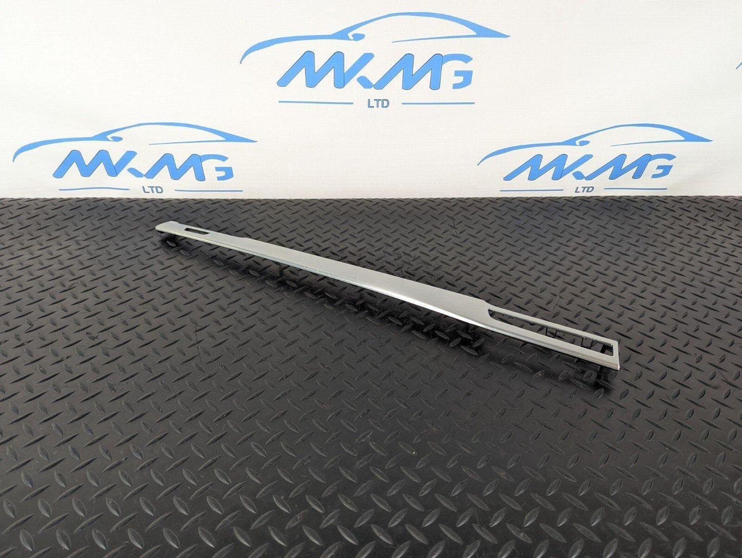 10-17 AUDI A8 4H FRONT DASHBOARD TRIM 4H2853173