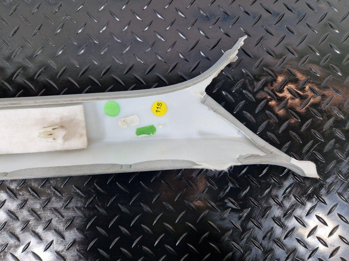 16-19 AUDI A4 B9 FRONT LEFT N/S A-PILLAR TRIM PANEL 8W0867233