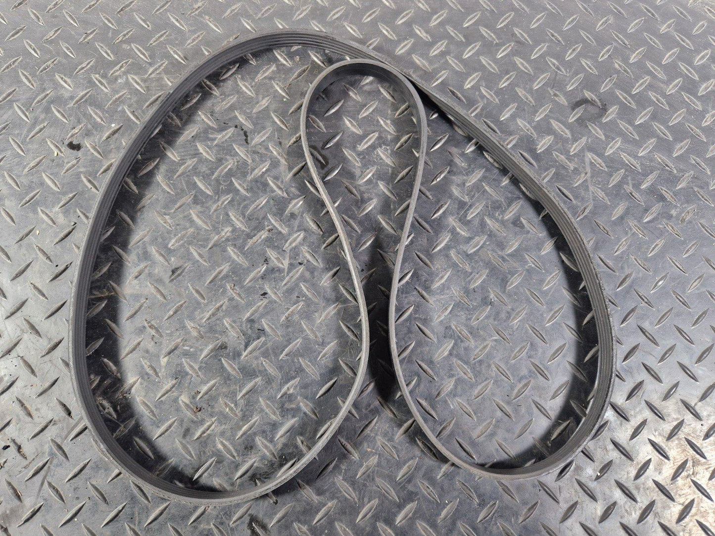 14-20 MERCEDES BENZ GLA X156 DIESEL ALTERNATOR DRIVING BELT A0039937496