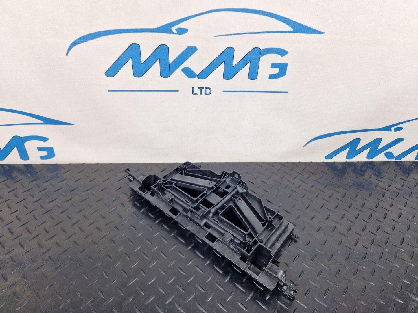 16-23 AUDI S5 A5 F5 B9 GENUINE MMI SCREEN MOUNT BRACKET