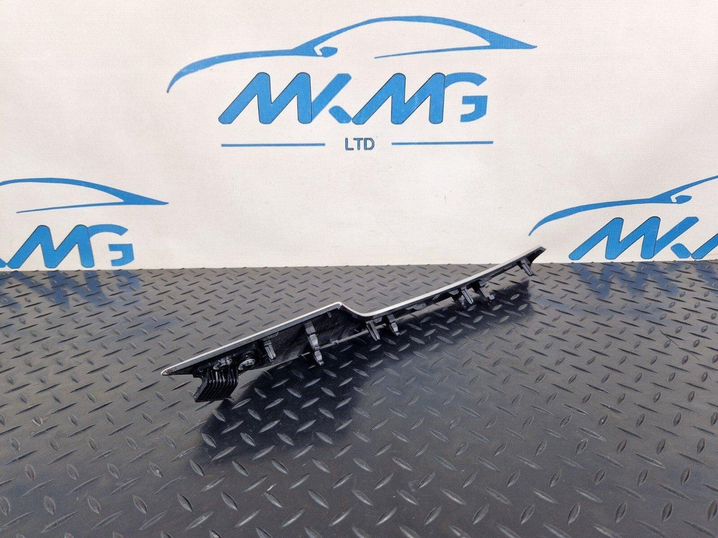 16-24 AUDI A5 F5 GENUINE FRONT RIGHT O/S DOOR PANEL TRIM 8W6867410