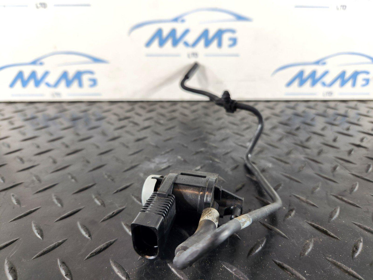 16-20 AUDI Q7 4M V6 3.0TDI CRT VACUUM PIPE LINE 059131377F 1K0906283A