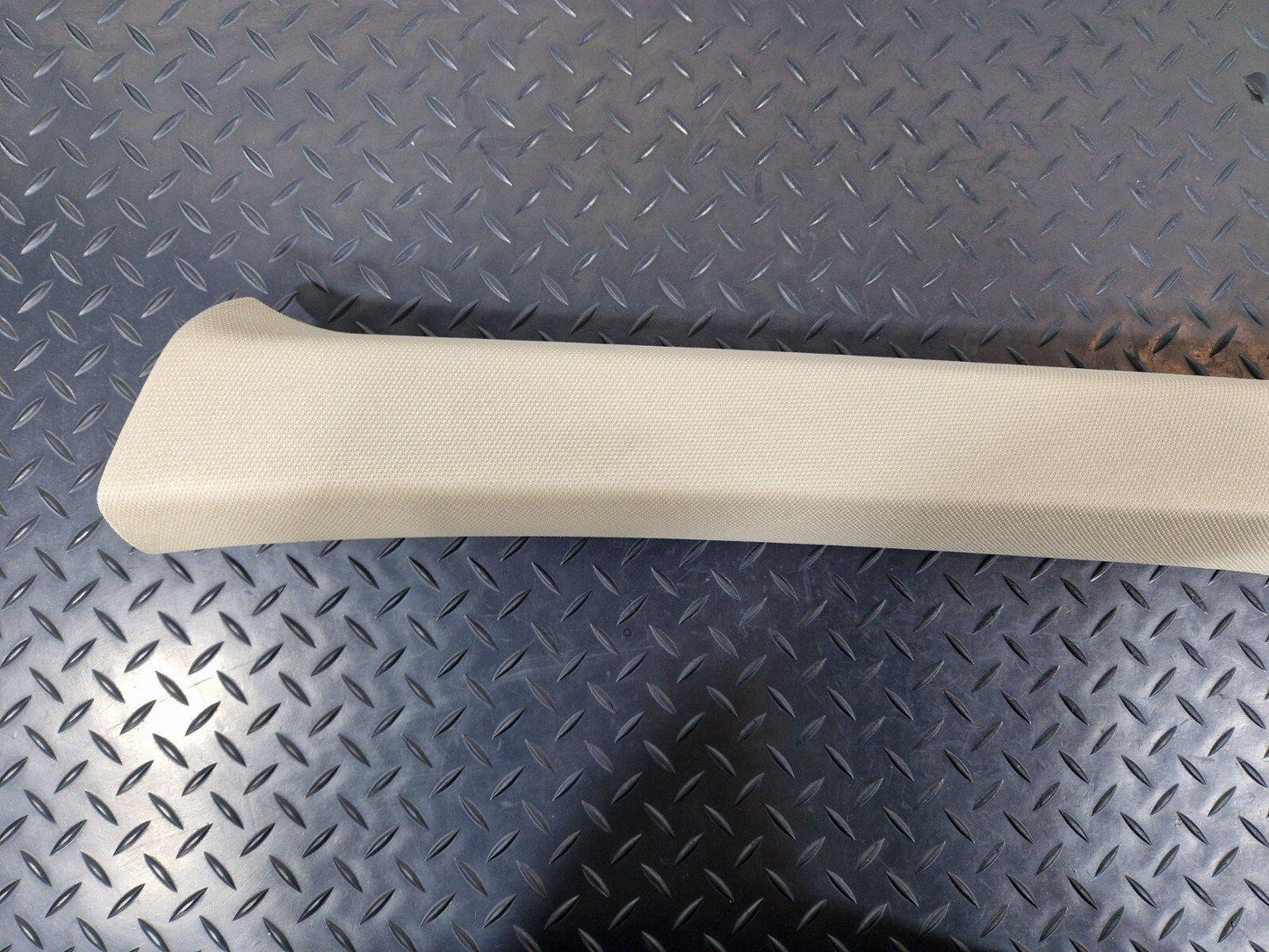 16-24 AUDI A5 F5 COUPE GENUINE FRONT LEFT UPPER A-PILLAR TRIM 8W6867233