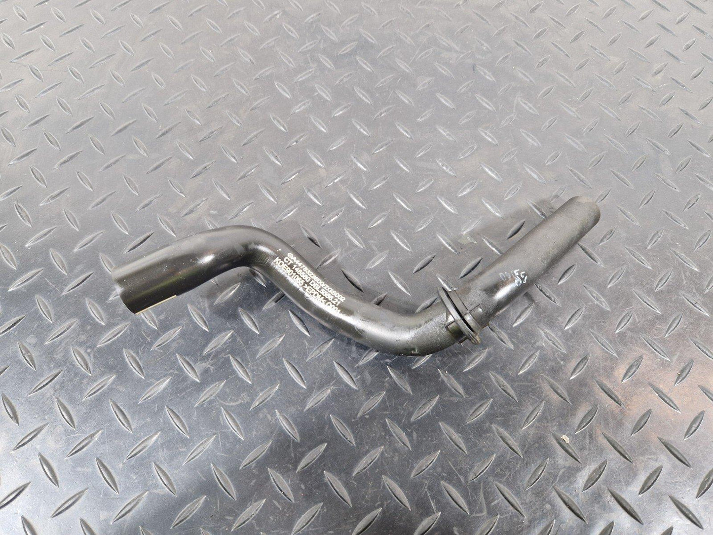 14-23 MERCEDES BENZ VITO W447 GENUINE OEM CONDENSATION HOSE A4478323600