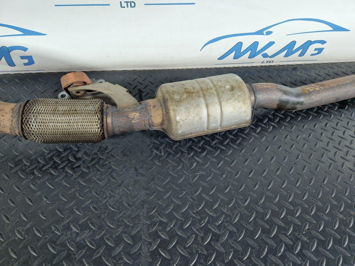 10-17 AUDI A8 4H EXHAUST FLEX PIPE & SILENCER FITS LEFT & RIGHT 8K0253211C