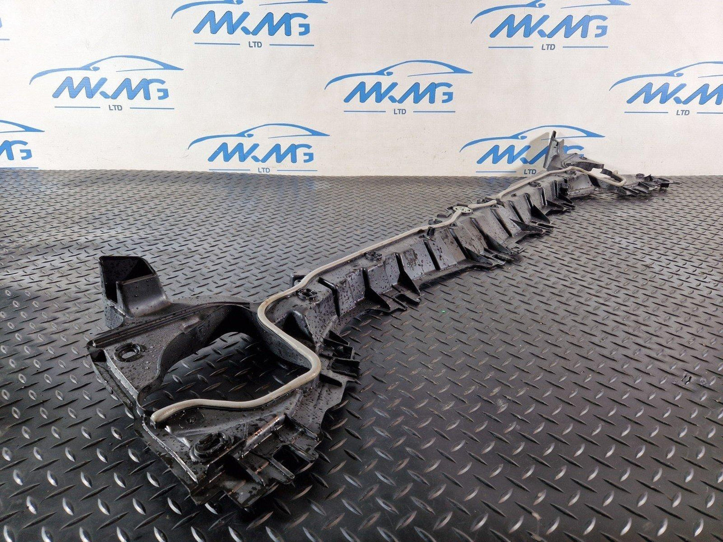 Mercedes-Benz    Unknown Part Type A2478304400