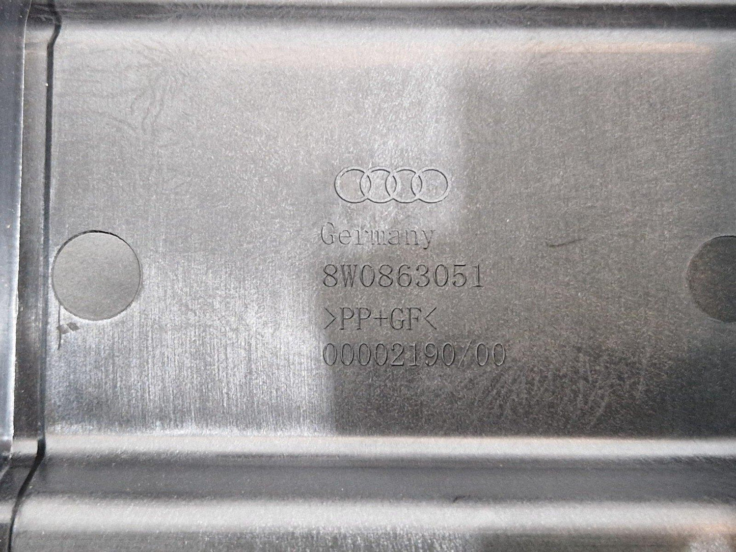 16-19 AUDI A4 B9 16-19 AUDI A4 B9 CENTER CONSOLE LOWER COVER 8W0863051