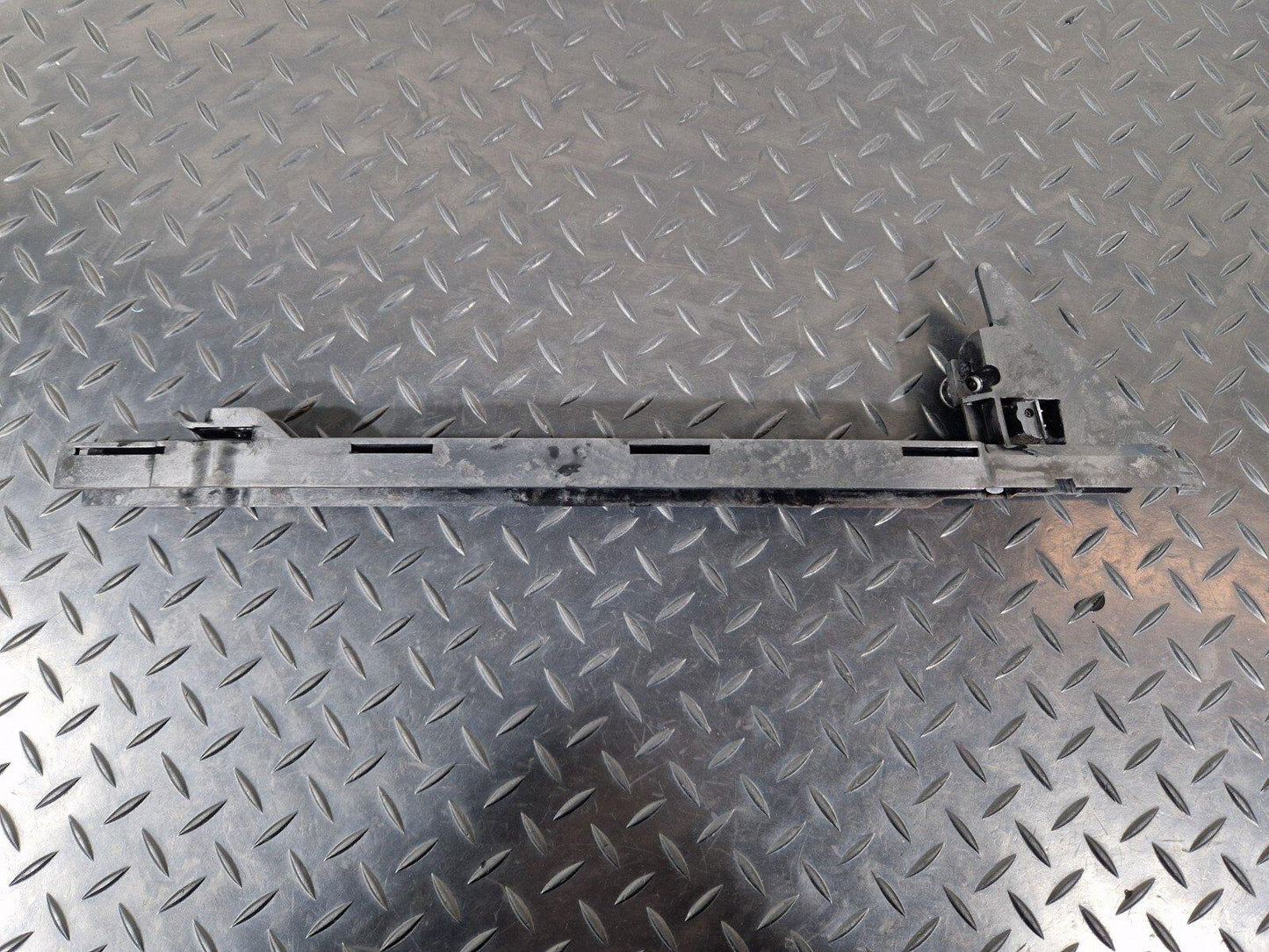 16-24 AUDI A5 F5 COUPE GENUINE FRONT LEFT DOOR WINDOW GUIDE RAIL 8W6837067