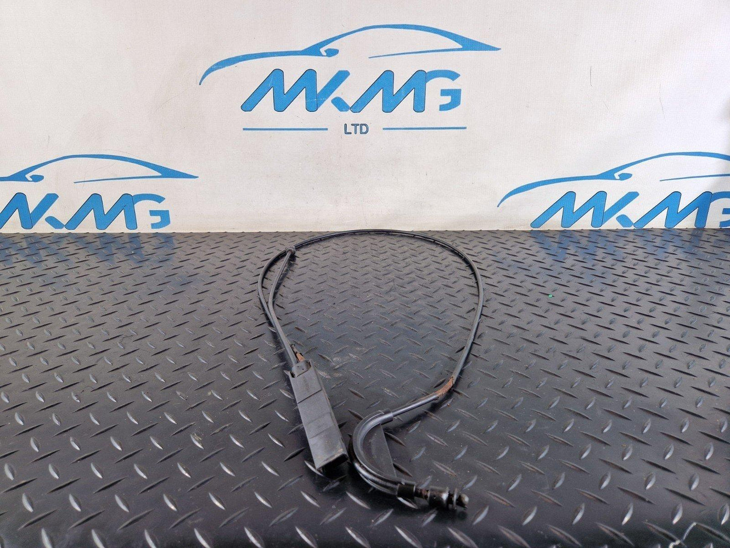 16-19 MERCEDES BENZ GLE W166 OEM HOOD BONNET RELEASE CABLE A1668800159