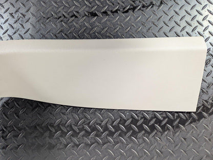 11-19 MERCEDES BENZ ML W166 GENUINE RHD TAILGATE TRIM A1667400271
