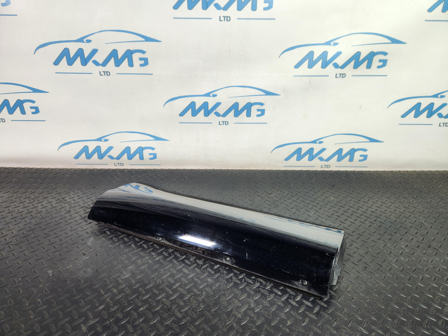 Range Rover Evoque SUV Rear Right Moulding Door Trim Damaged K8D2274A48B