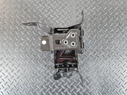 11-19 MERCEDES BENZ ML W166 GENUINE BATTERY MOUNT SUPPORT BRACKET A1665401240