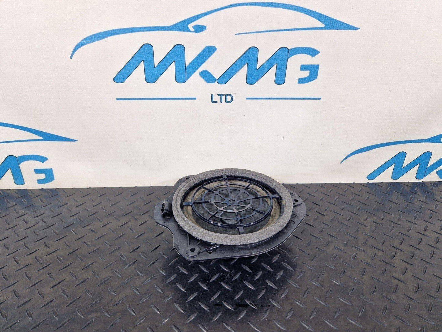 16-24 AUDI A5 F5 GENUINE REAR SIDE PANEL SOUND SPEAKER 8W6035411