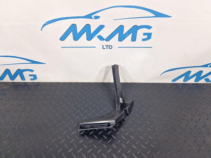 10-18 AUDI A7 4G S-LINE FRONT BUMPER RIGHT ADAPTER 4G8807084B