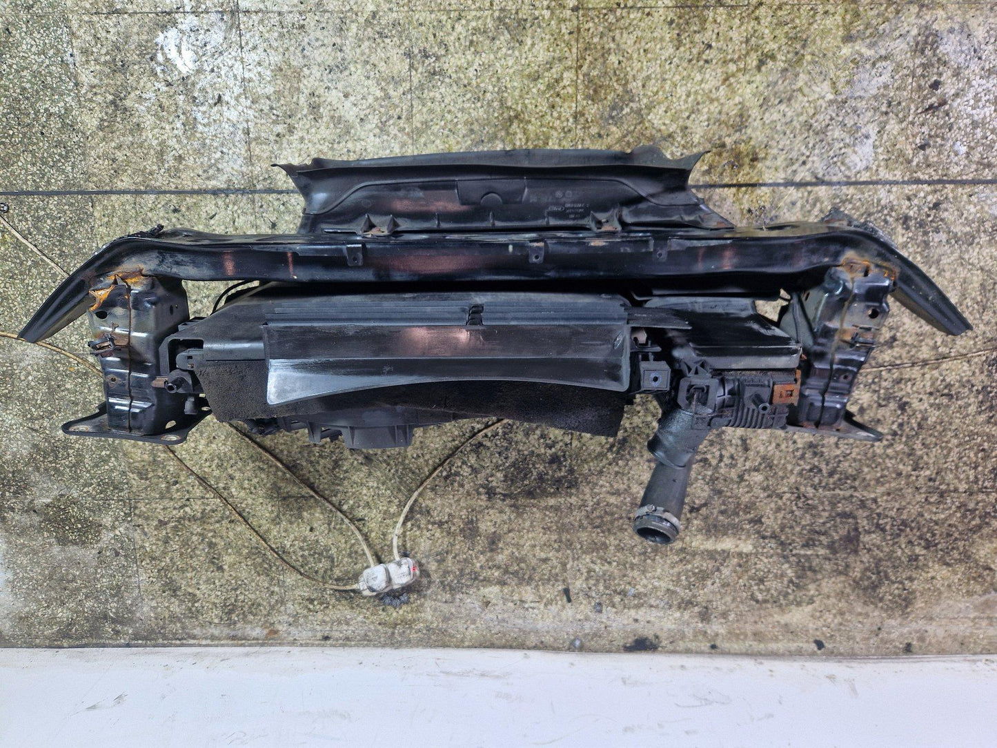 Ford Focus MK3 Hatchback Genuine Radiator Pack Crash Bar Slam Panel