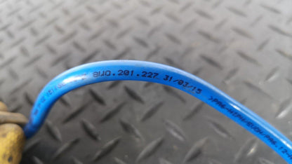 16-19 AUDI A4 B9 S-LINE GENUINE 2.0TDI SALOON FUEL RETURN PIPE 8W0201227
