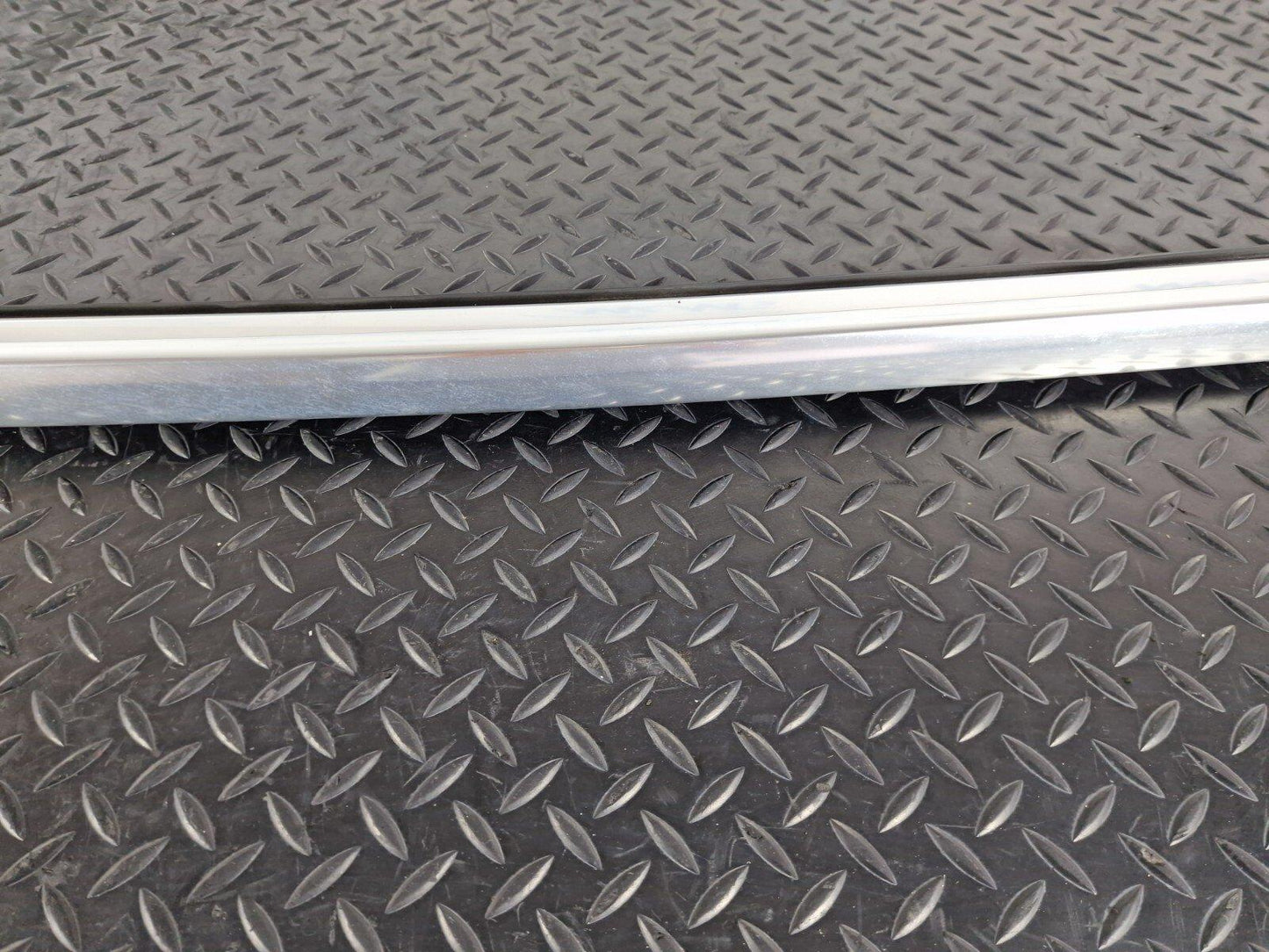 14-20 MERCEDES BENZ GLA 200 X156 OEM RIGHT DRIVER SIDE O/S ROOF RAIL A1568900493