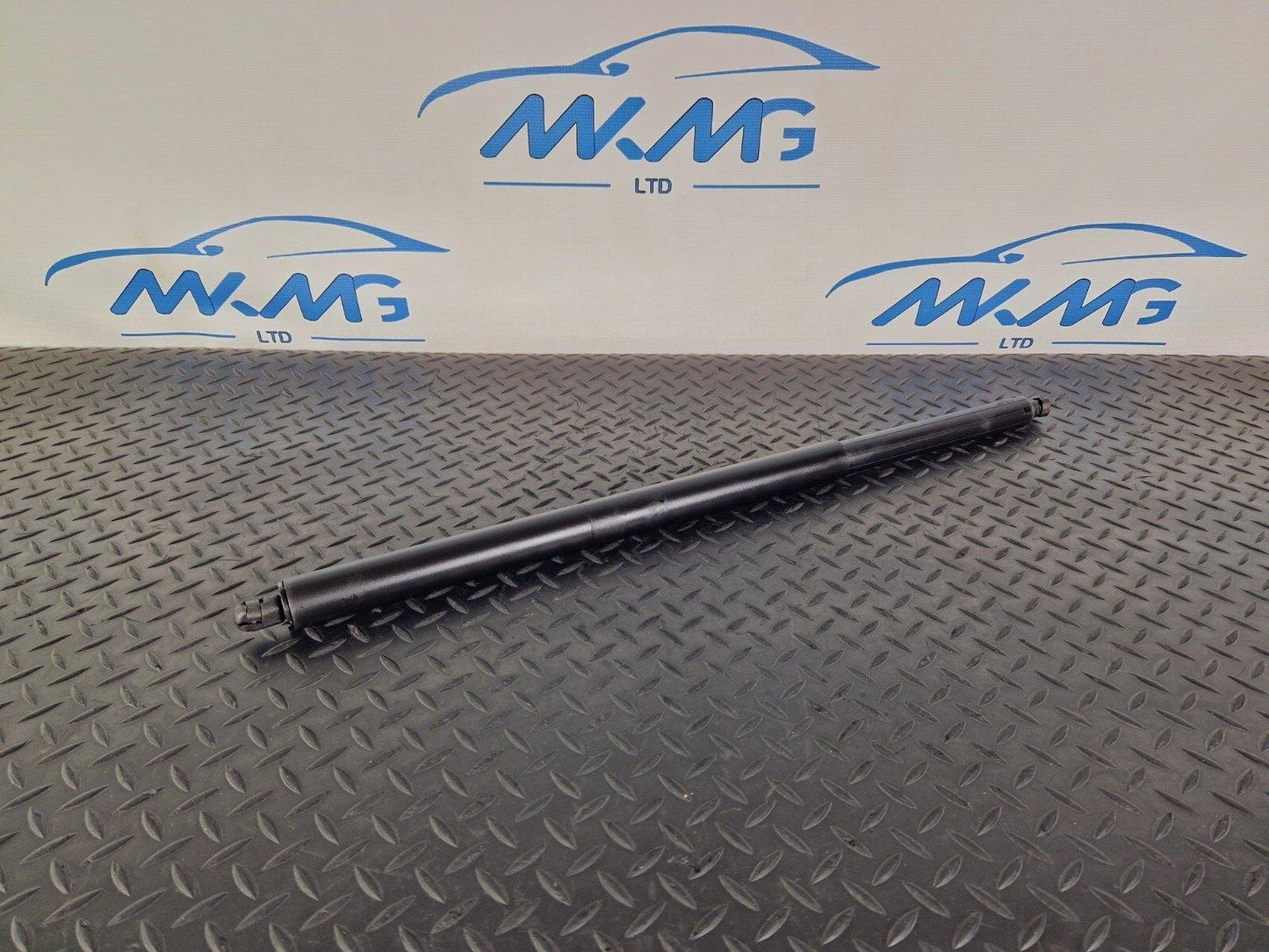 14-19 MERCEDES BENZ GLA X156 OEM REAR RIGHT TAILGATE SUPPORT STRUT A1569800764