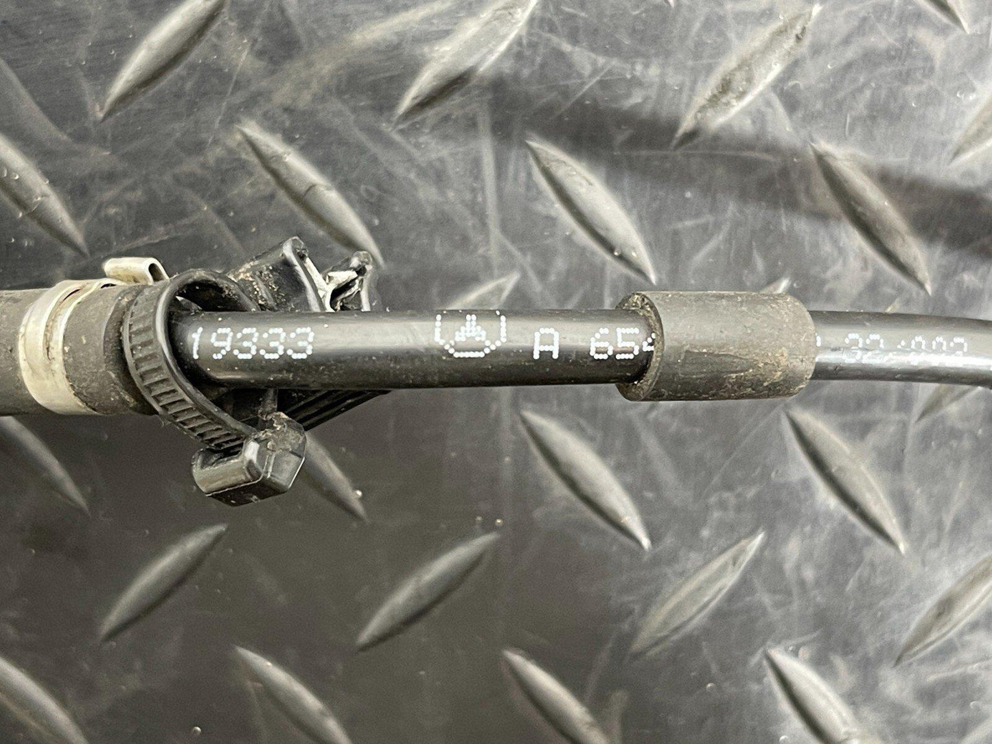 18-ON MERCEDES BENZ A CLASS W177 AMG LINE VACUUM LINE HOSE PIPE  A6540705232