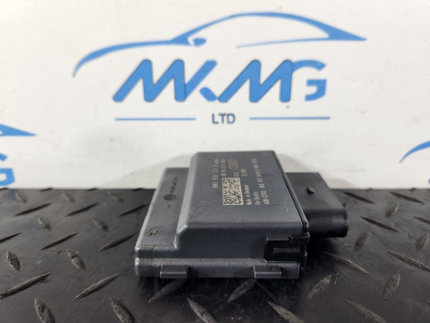 16-19 AUDI A4 B9 2.0TDI DET DIESEL ENGINE FUEL PUMP CONTROL MODULE 8W0906121B