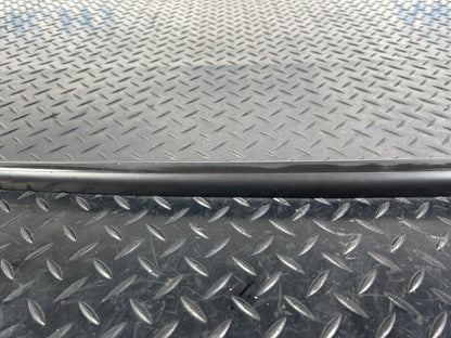 16-23 AUDI A5 SPORTBACK FRONT RIGHT  WINDSHIELD WATER DEFLECTOR STRIP 8W6854328B