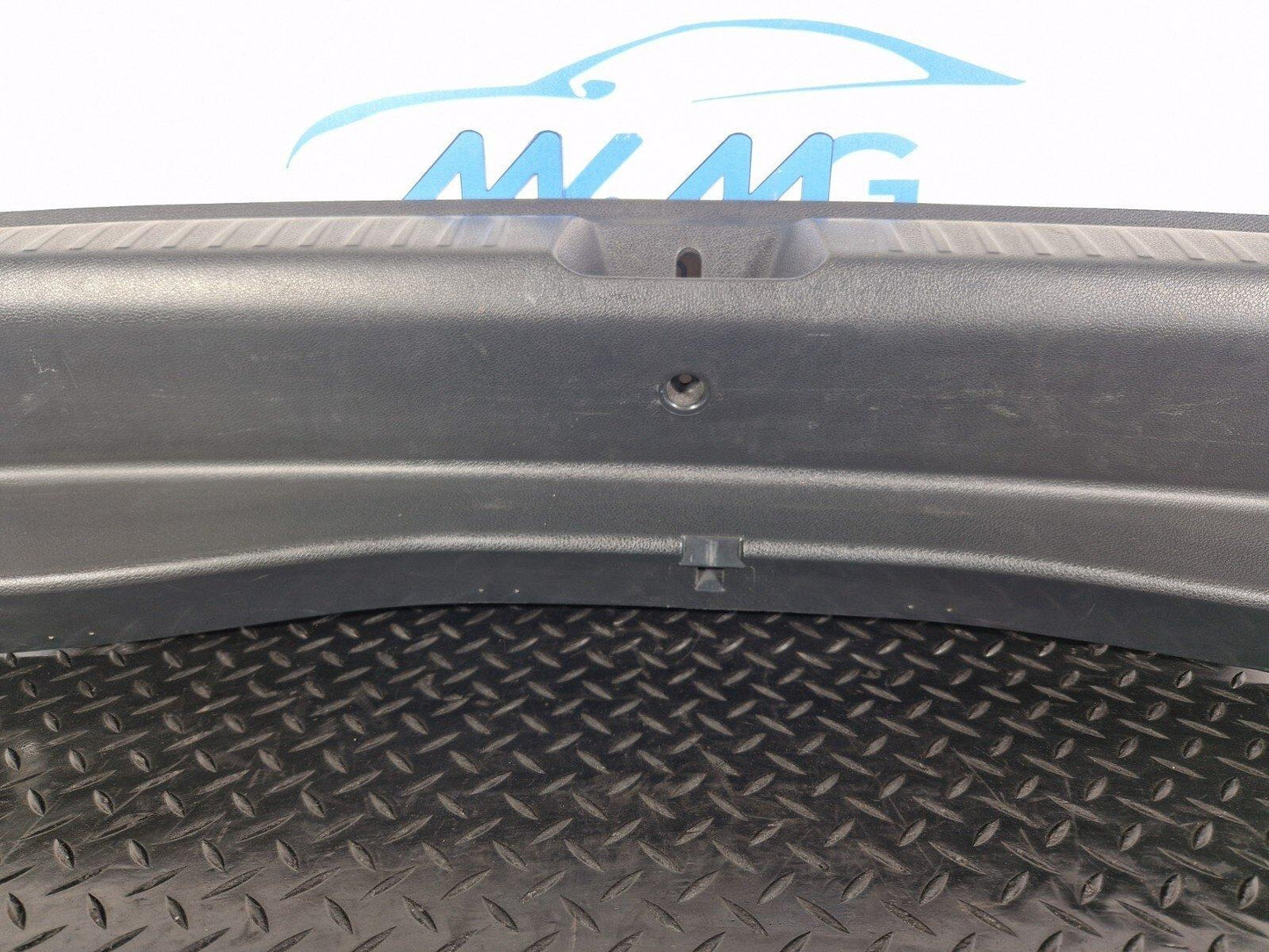 14-20 MERCEDES BENZ GLA X156  BOOT LOCK TRIM COVER SILL PANEL A1566900041