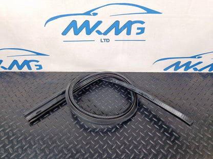 16-19 AUDI A4 B9 GENUINE BONNET RUBBER SEAL 8W0823723A
