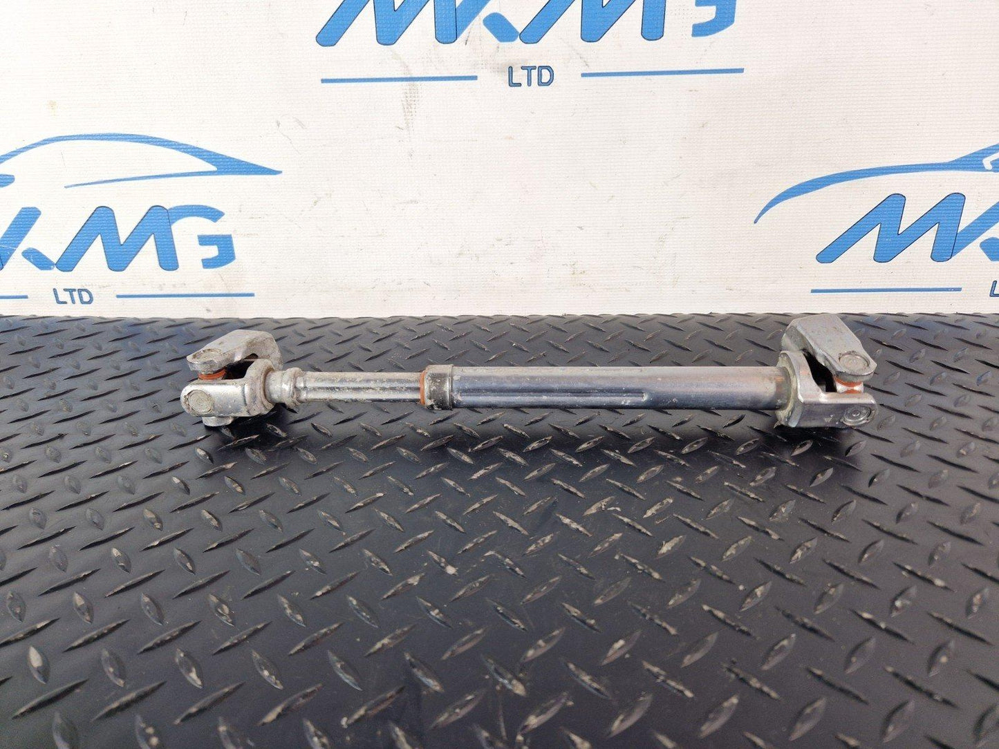 11-19 MERCEDES BENZ GLE500 W166 GENUINE STEERING COLUMN SHAFT JOINT A1664600610