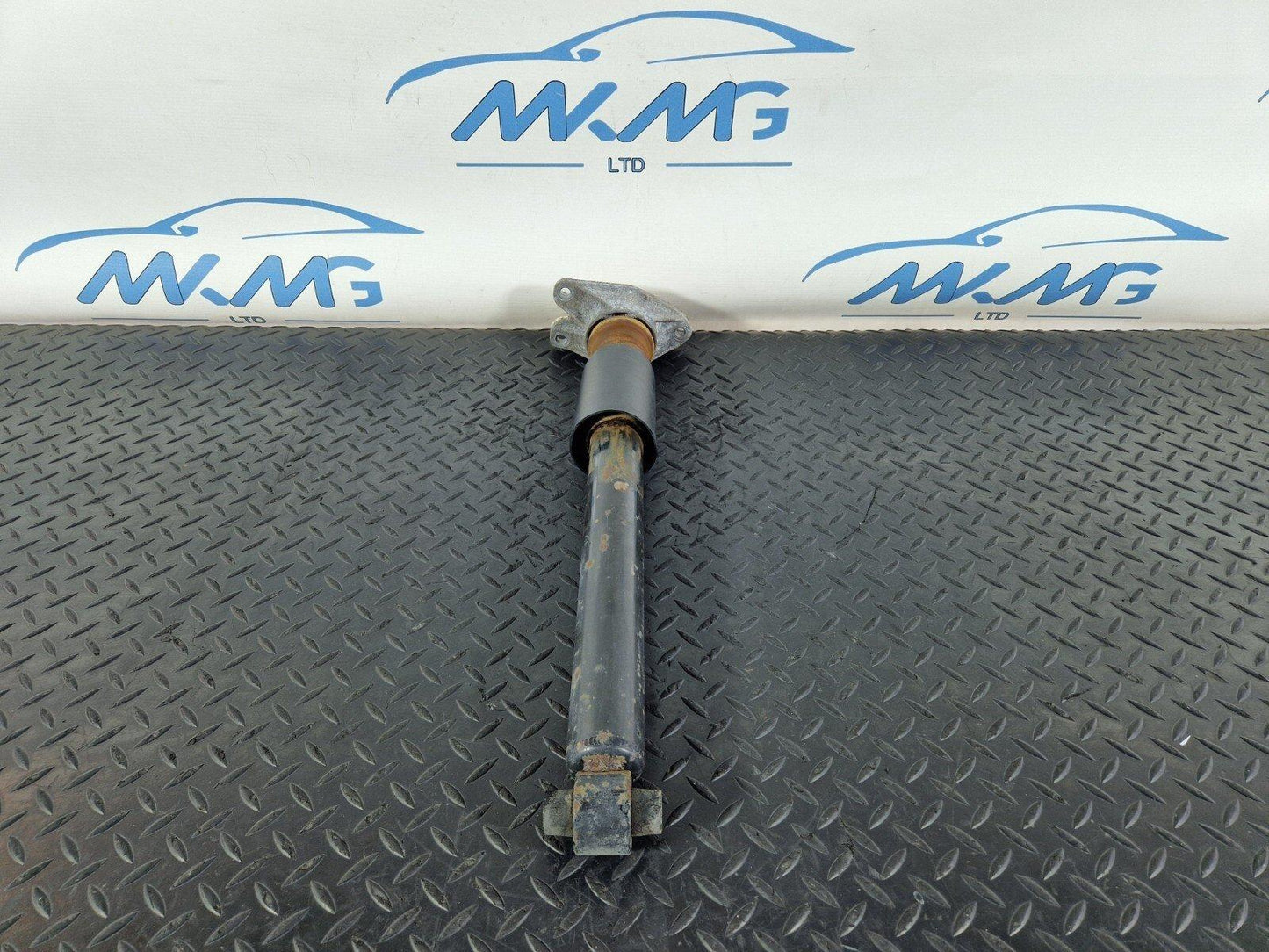 14-16 BMW 2 SERIES F22 GENUINE REAR RIGHT & LEFT SHOCK ABSORBER 6880946 6857730