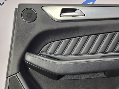 11-19 MERCEDES BENZ ML W166 GENUINE REAR RIGHT O/S/R LEATHER DOOR CARD PANEL
