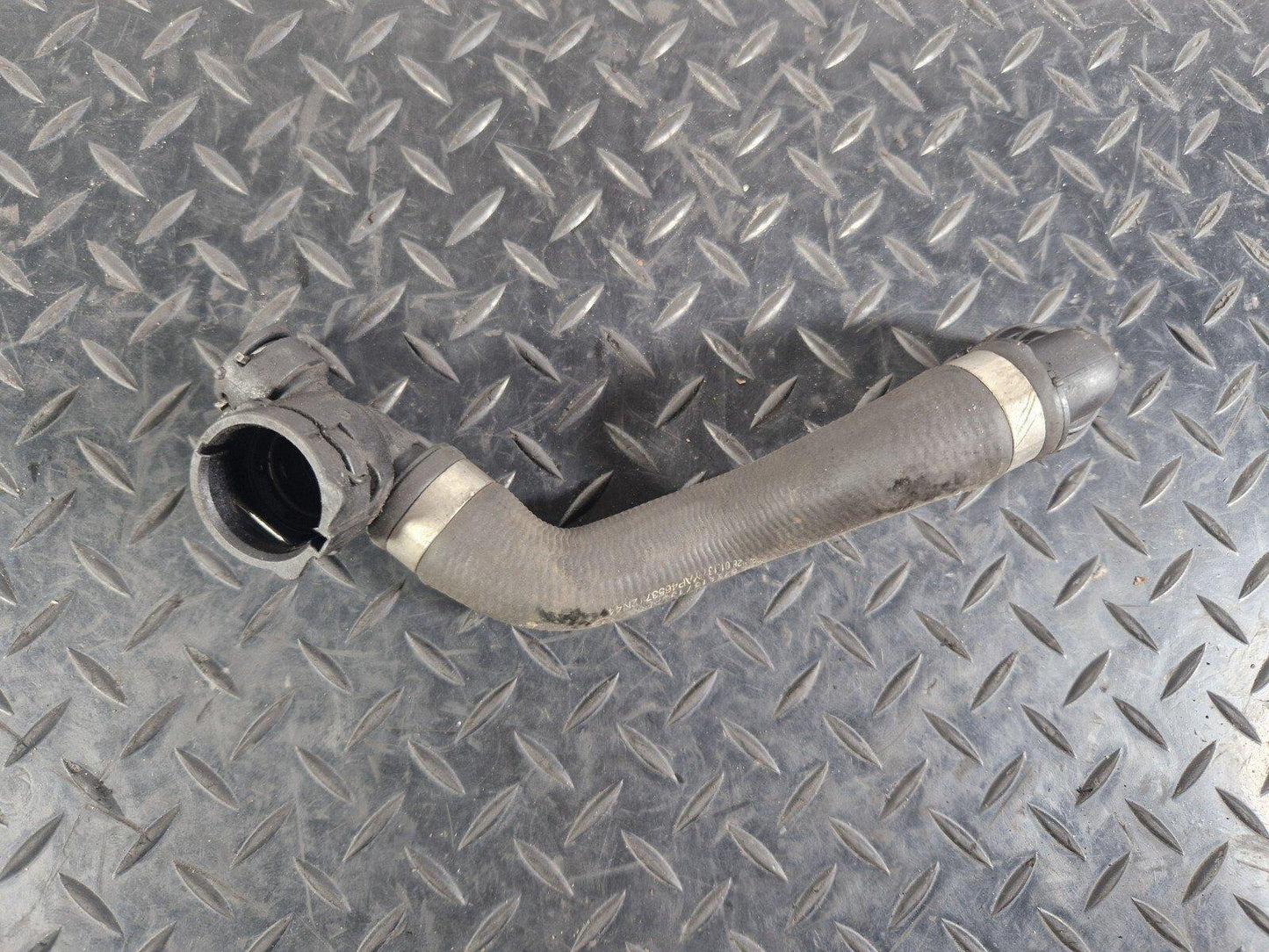 14-21 MERCEDES BENZ C W205 GENUINE COOLANT PIPE HOSE A2055010891